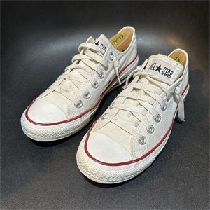 Converse All Star White Canvas Low Top Lace Up Sneakers M6, W7 casual, 90’s, Y2K